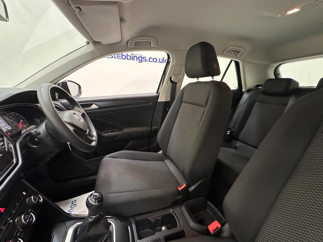 Volkswagen T-Roc DG69WKN