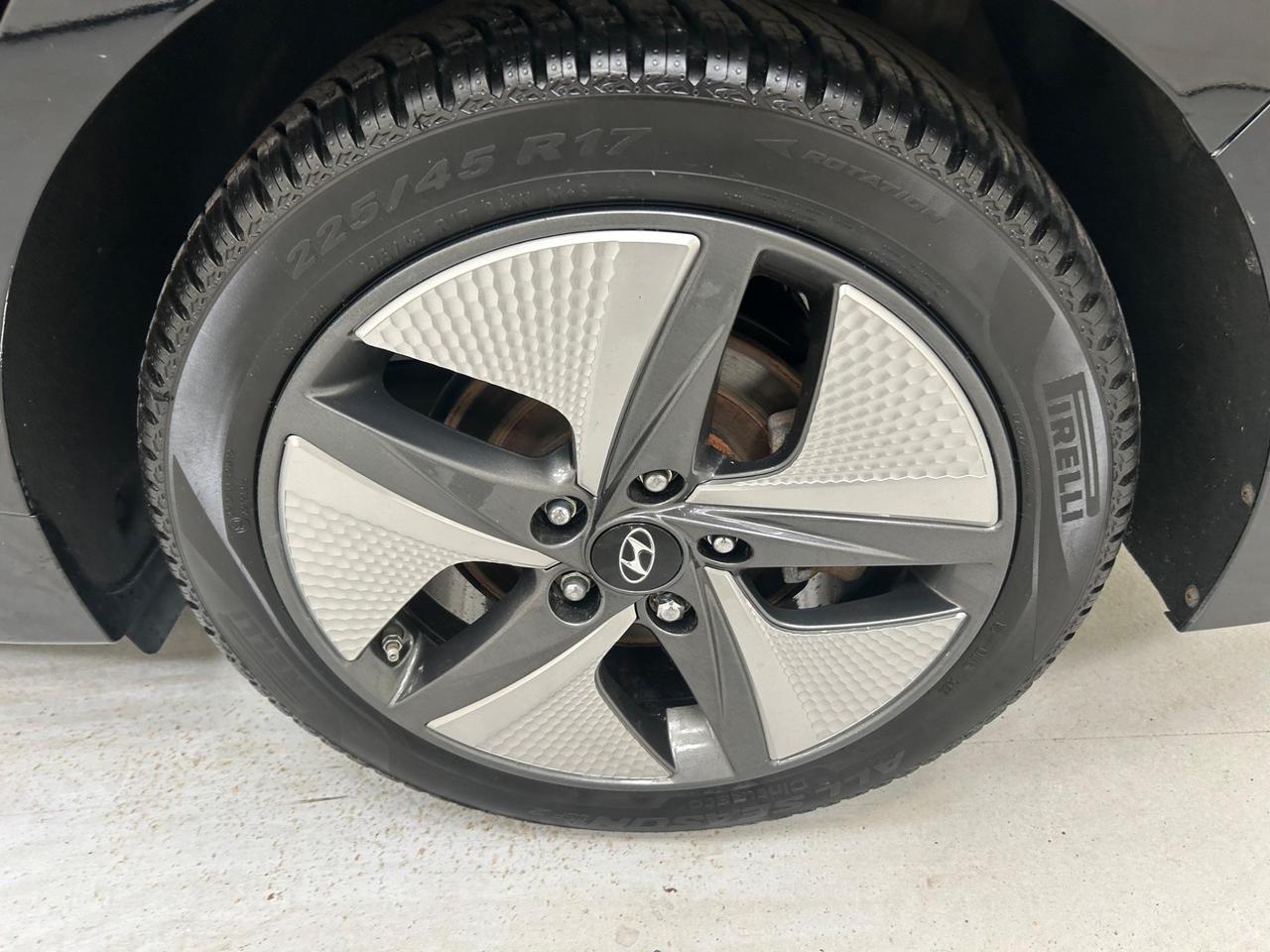Hyundai IONIQ RK69PZH