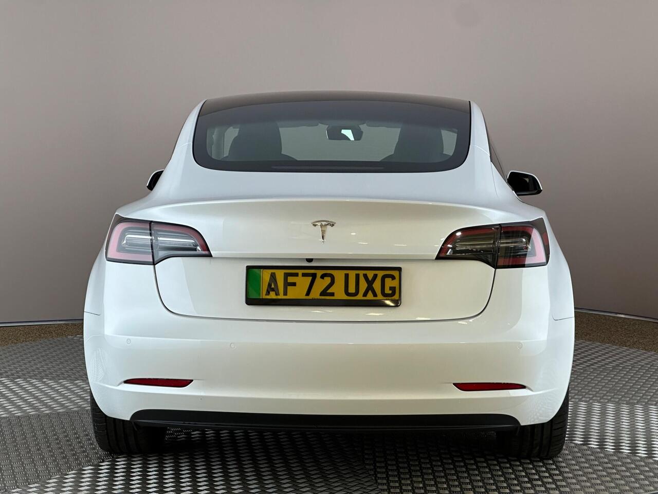 Tesla Model 3 AF72UXG