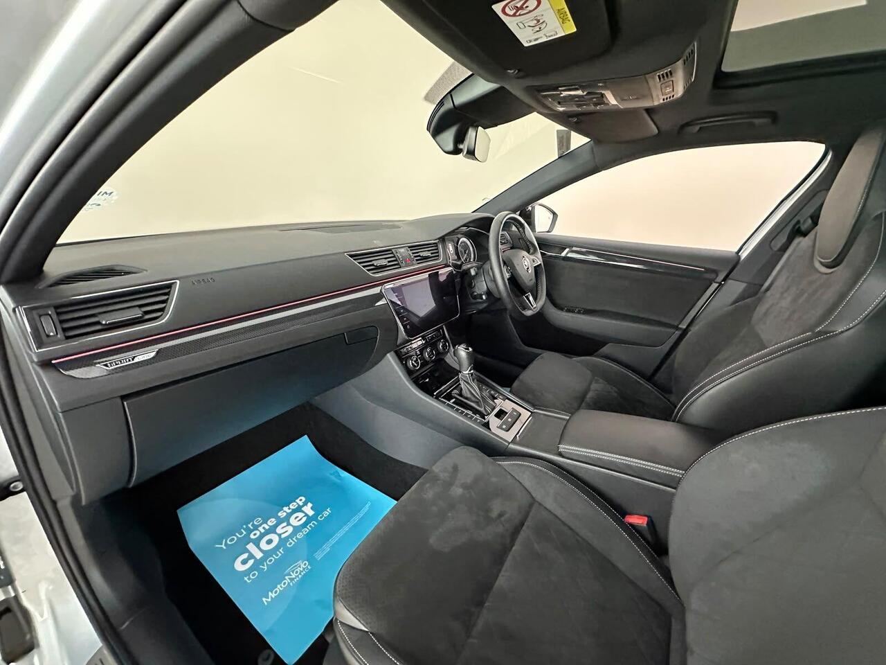 Skoda Superb OE67FTU