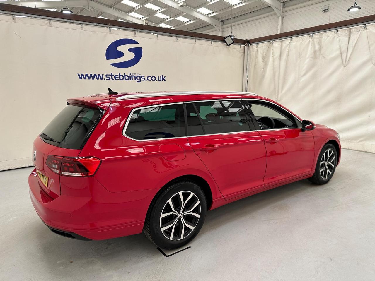 Volkswagen Passat PK69YKH
