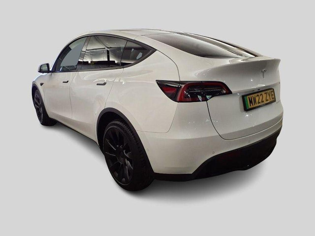 Tesla Model Y MW22ZYE
