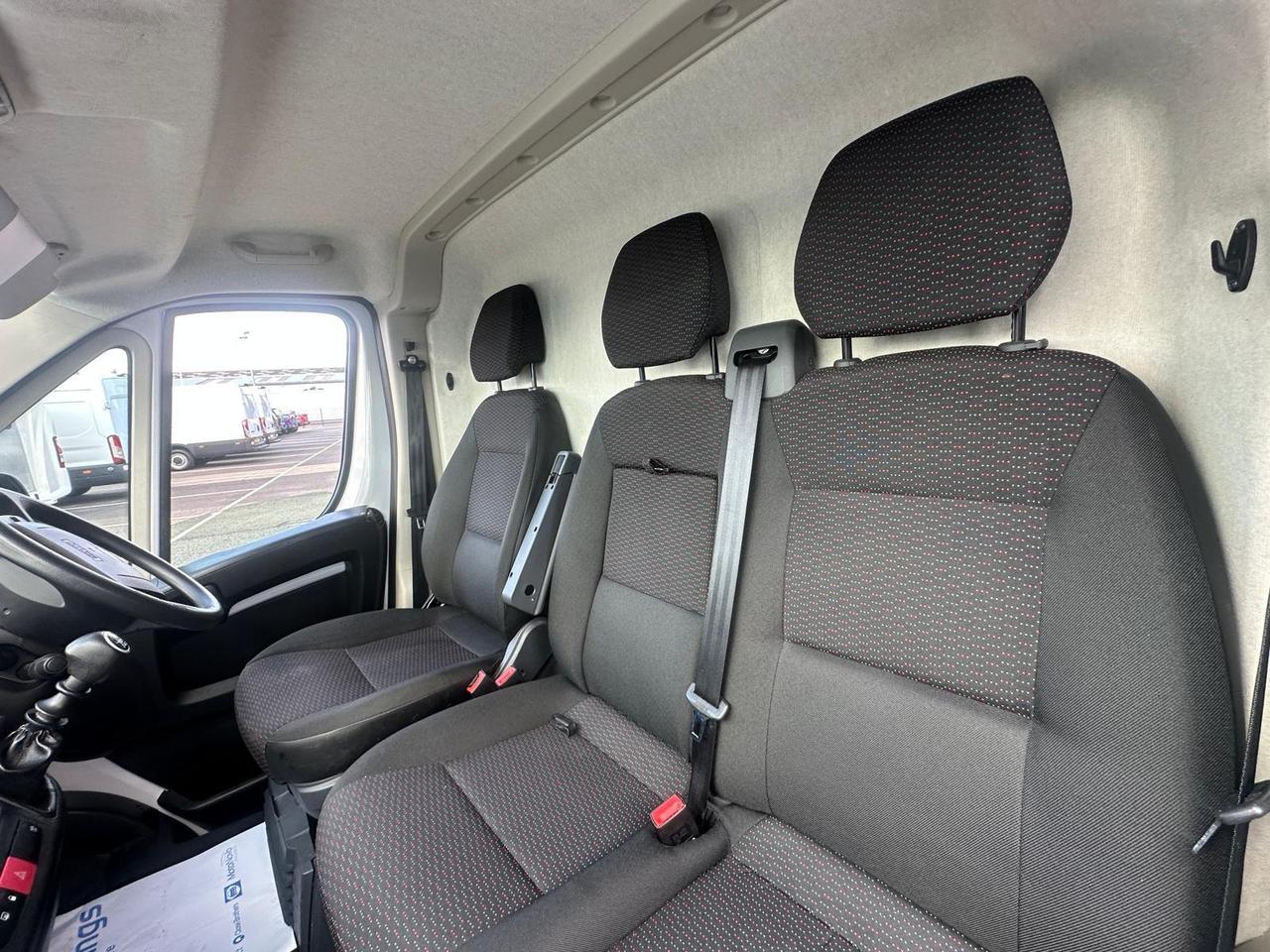 Vauxhall Movano DS23XNU