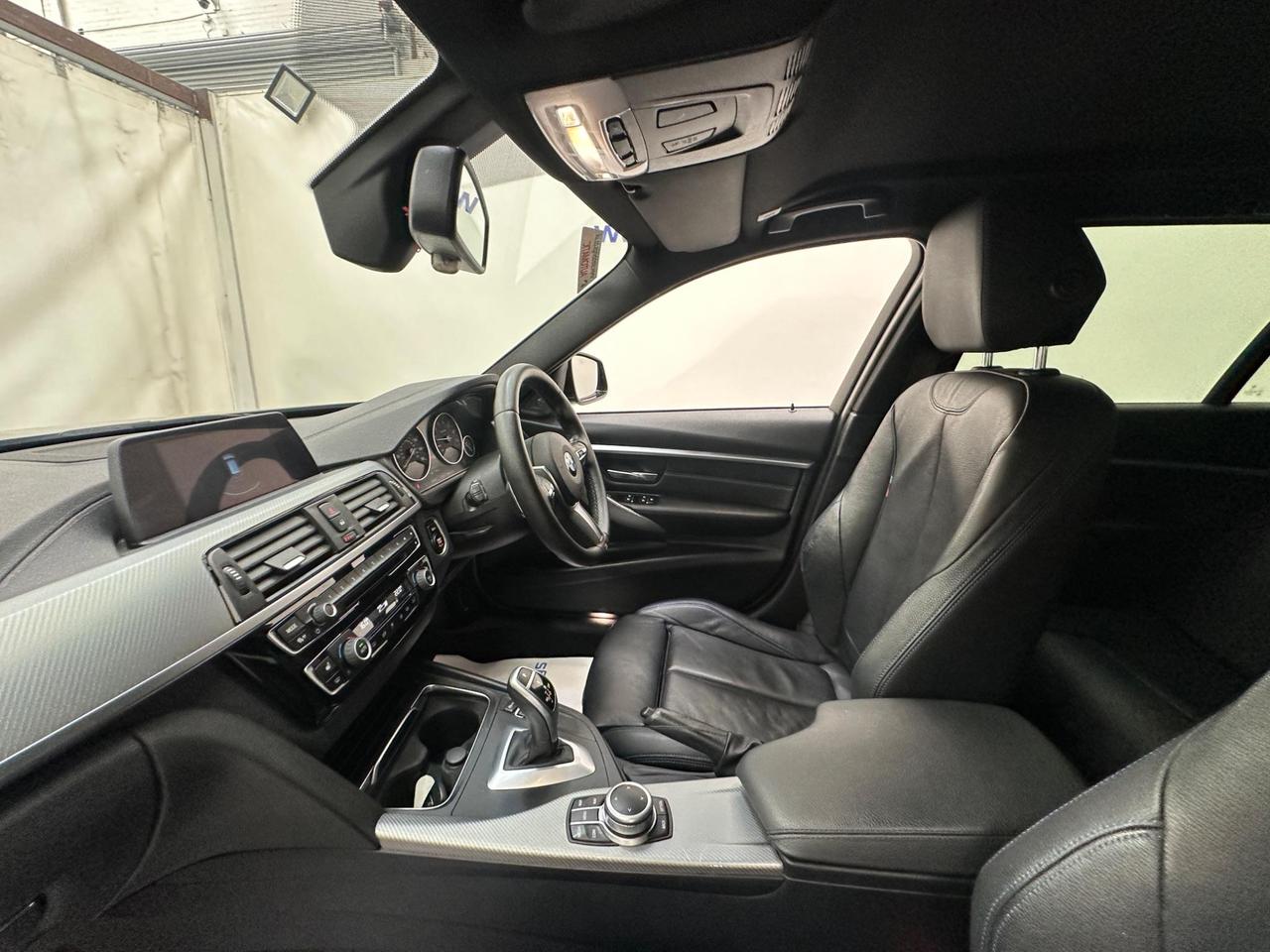 BMW 3 Series YK19WPS