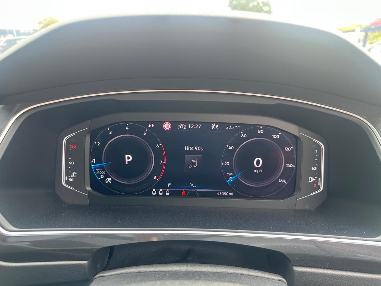 Volkswagen Tiguan VE70MLZ
