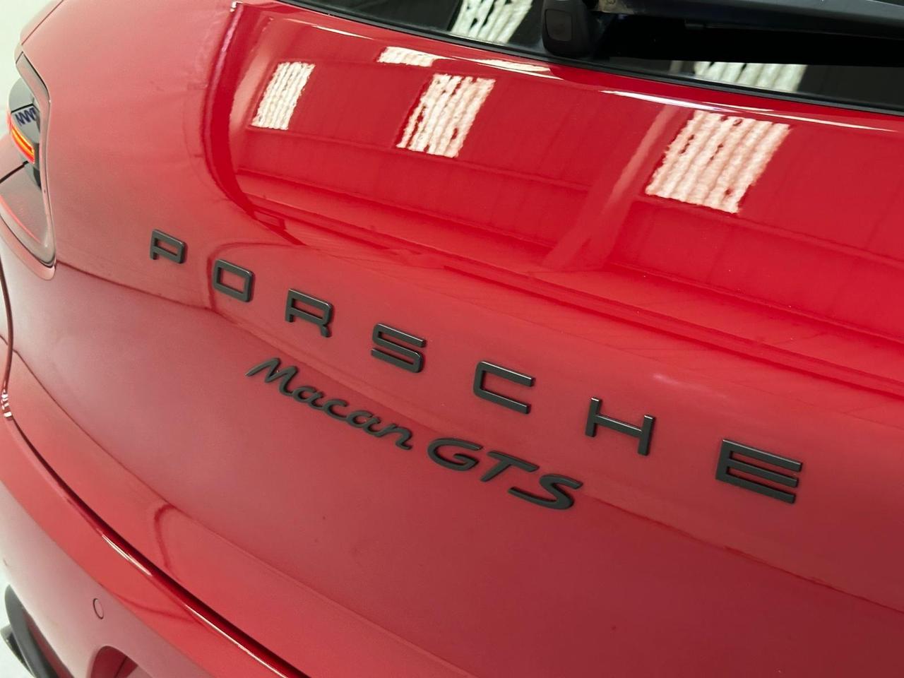 Porsche Macan AF17MLL