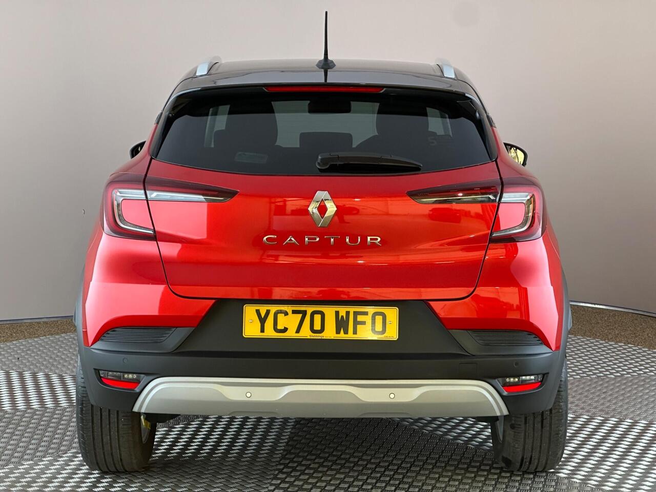 Renault Captur YC70WFO
