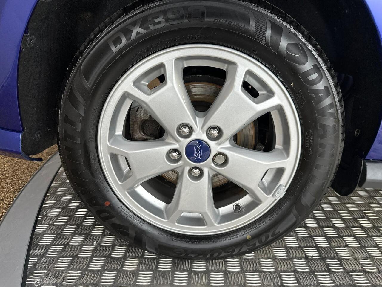 Ford Grand Tourneo Connect PF66OHX