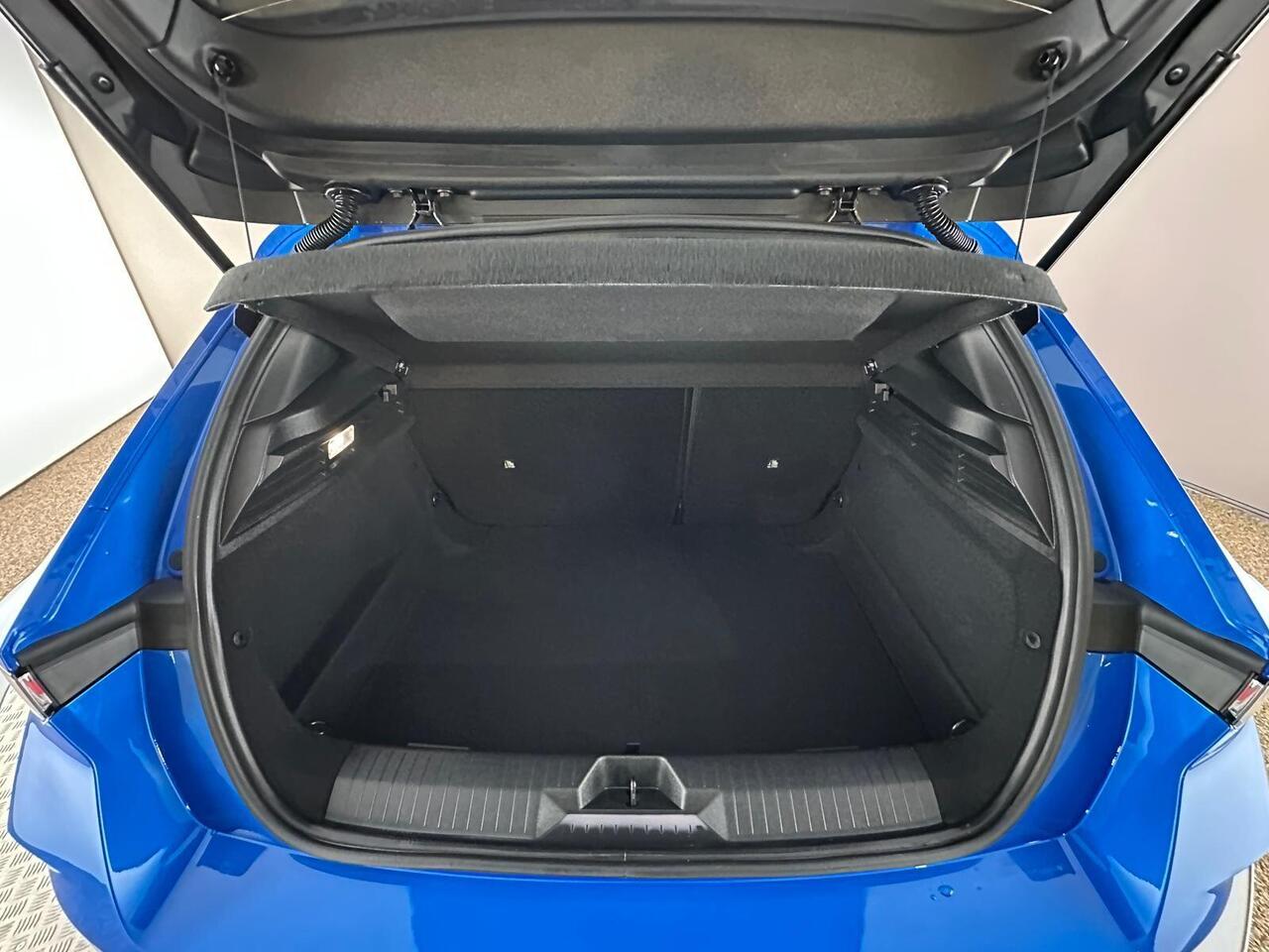 Vauxhall Astra DL22XJH