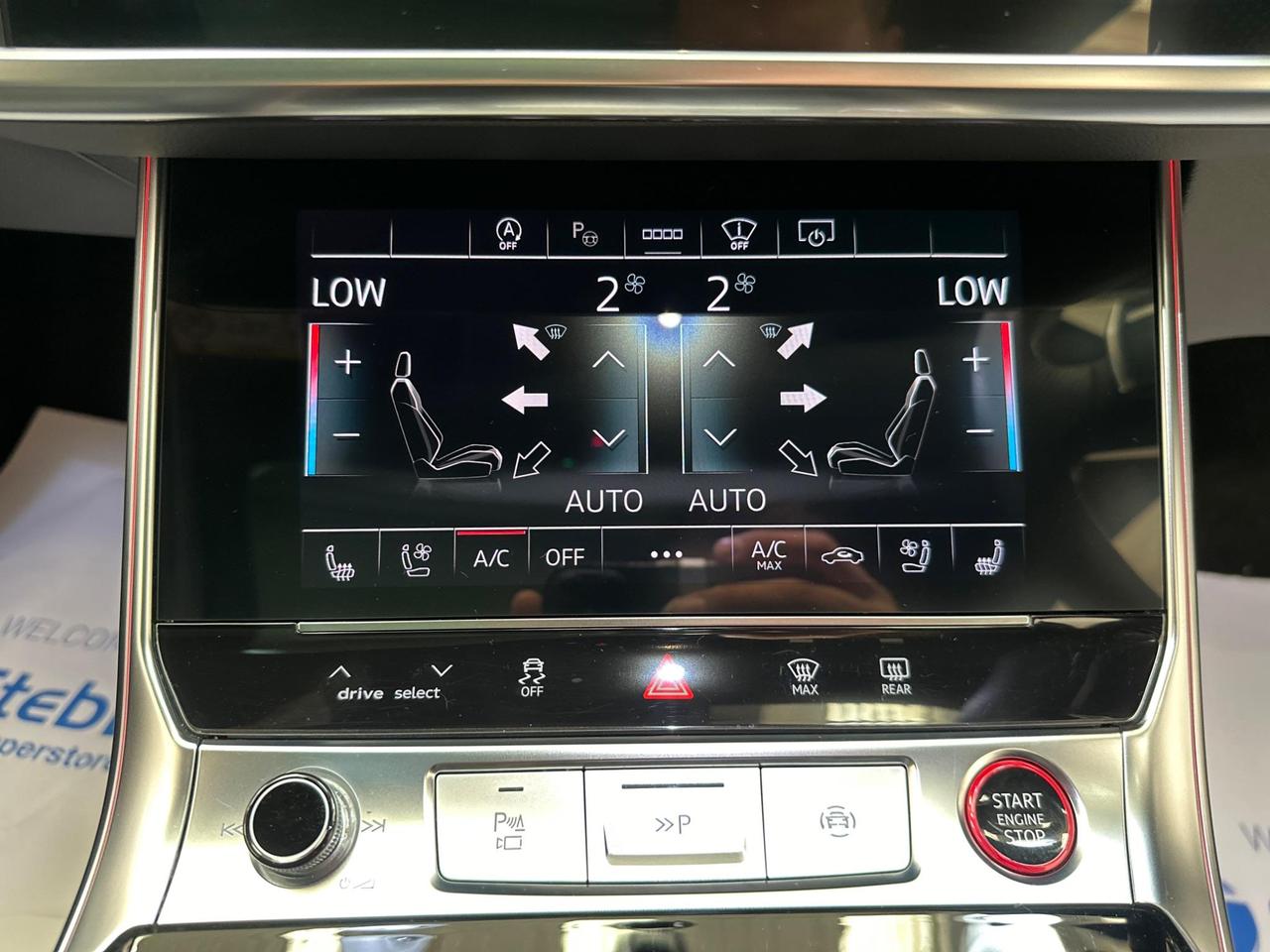 Audi RS6 Avant WU71CXE