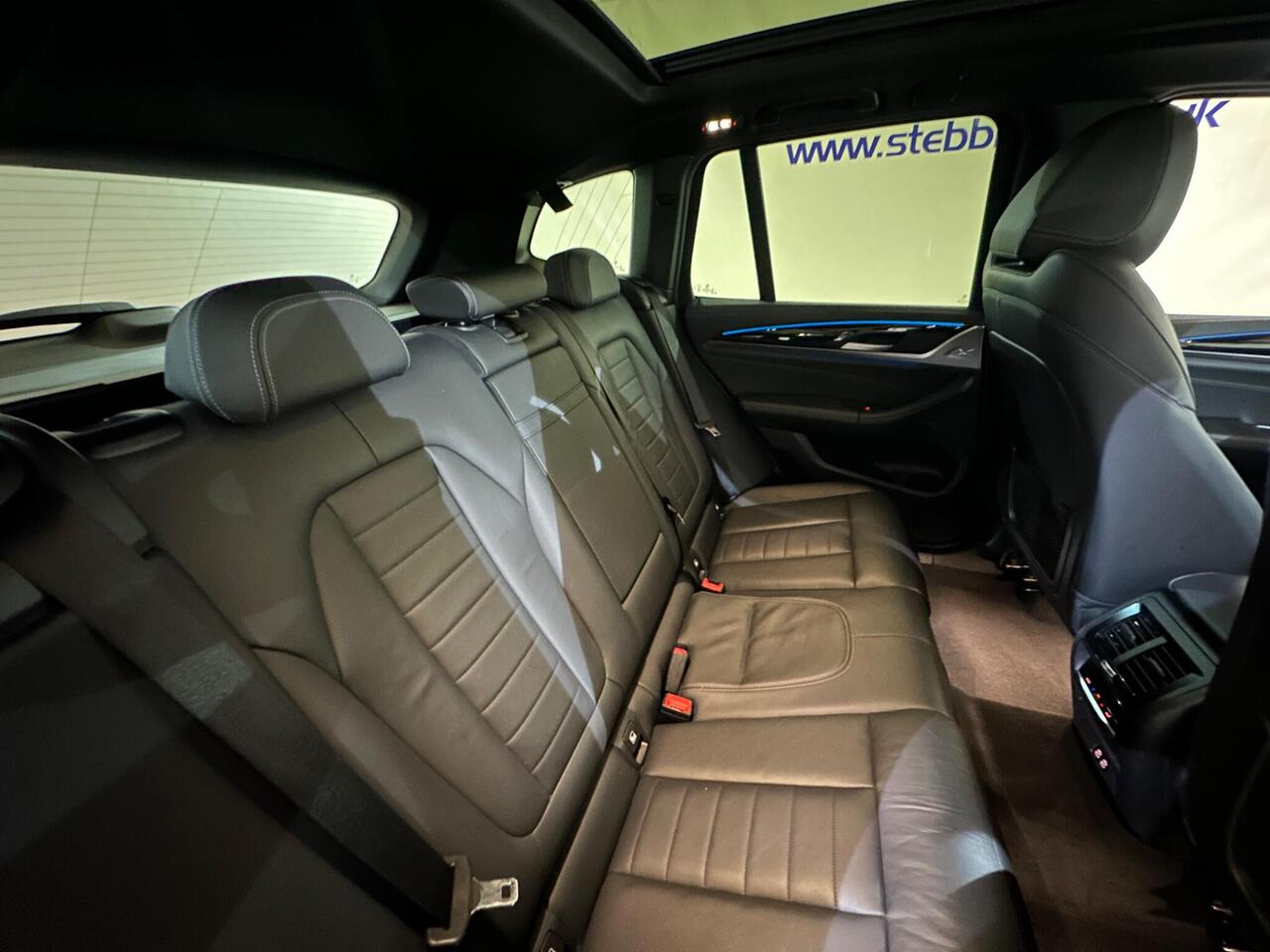 BMW iX3 LK71HUO