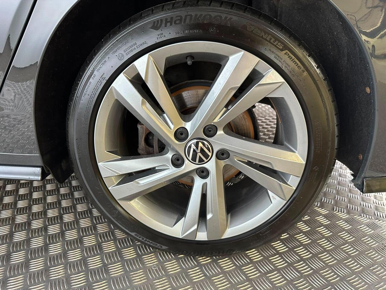 Volkswagen Golf AK72OYF