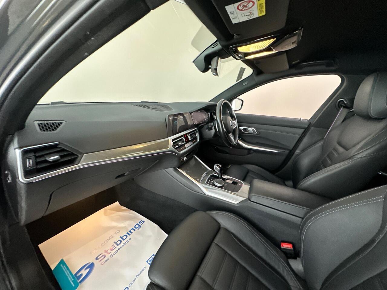 BMW 3 Series BK22GHD