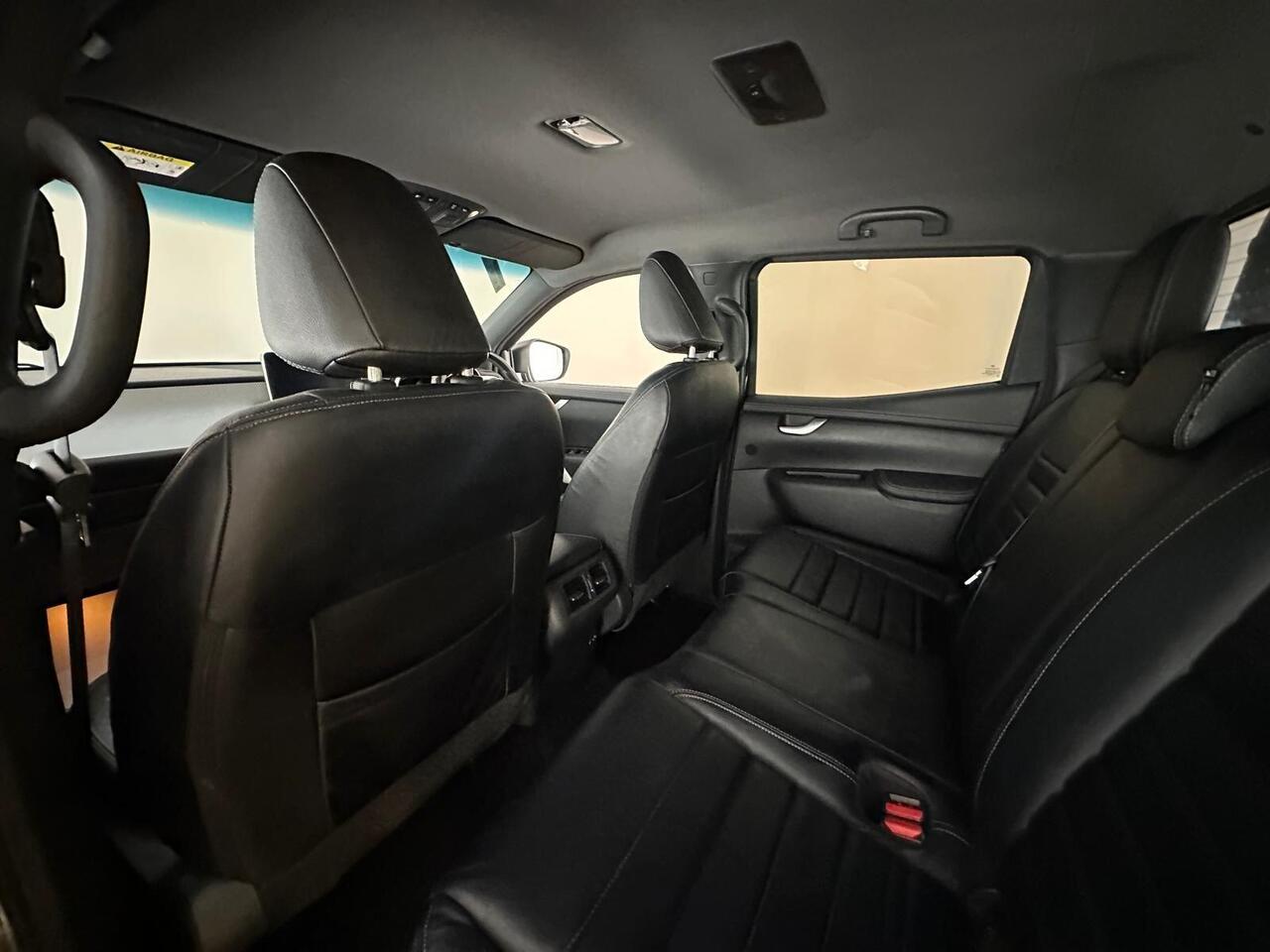 Mercedes-Benz X Class RF68PCZ