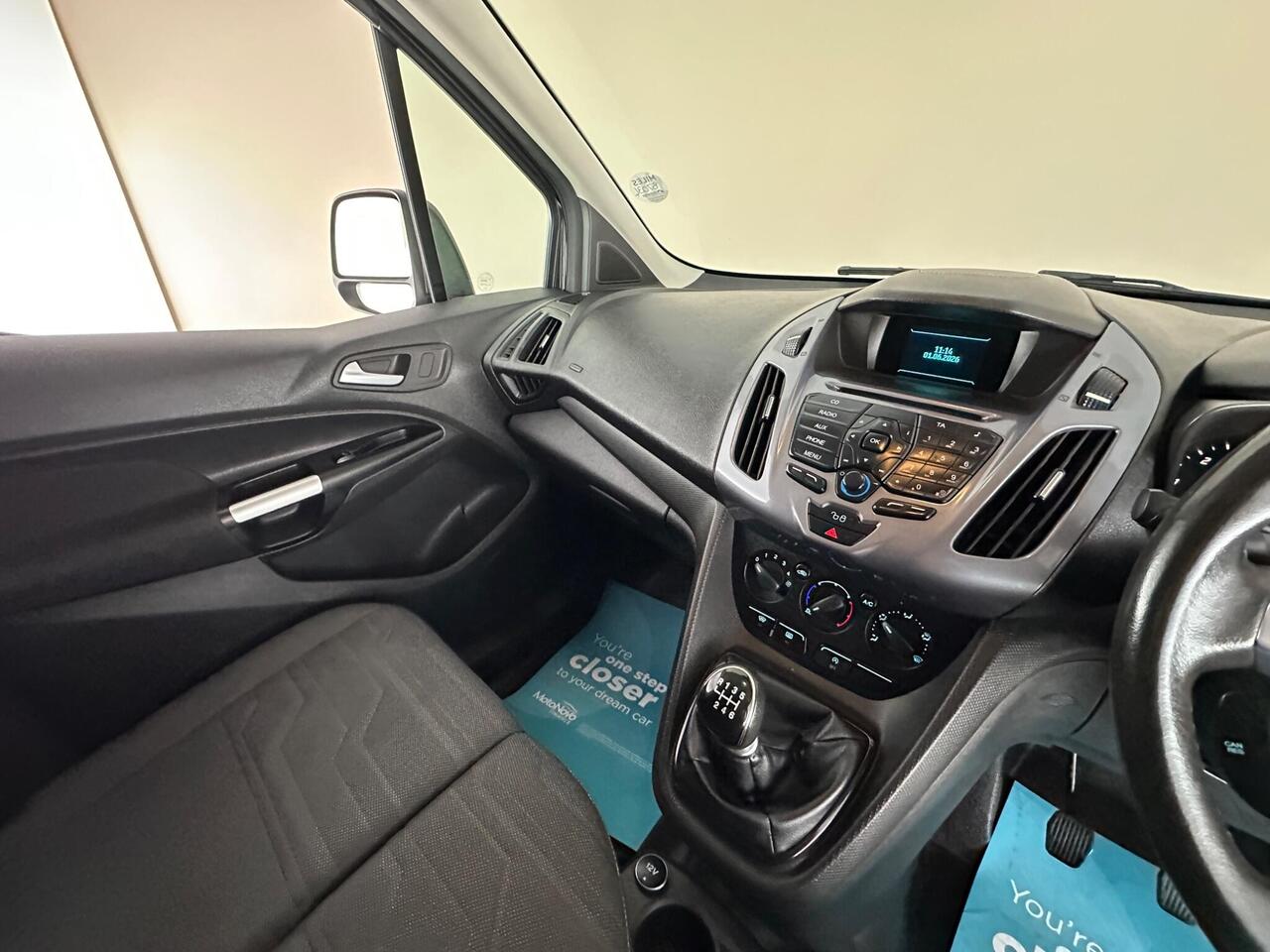 Ford Transit Connect PN67WYY