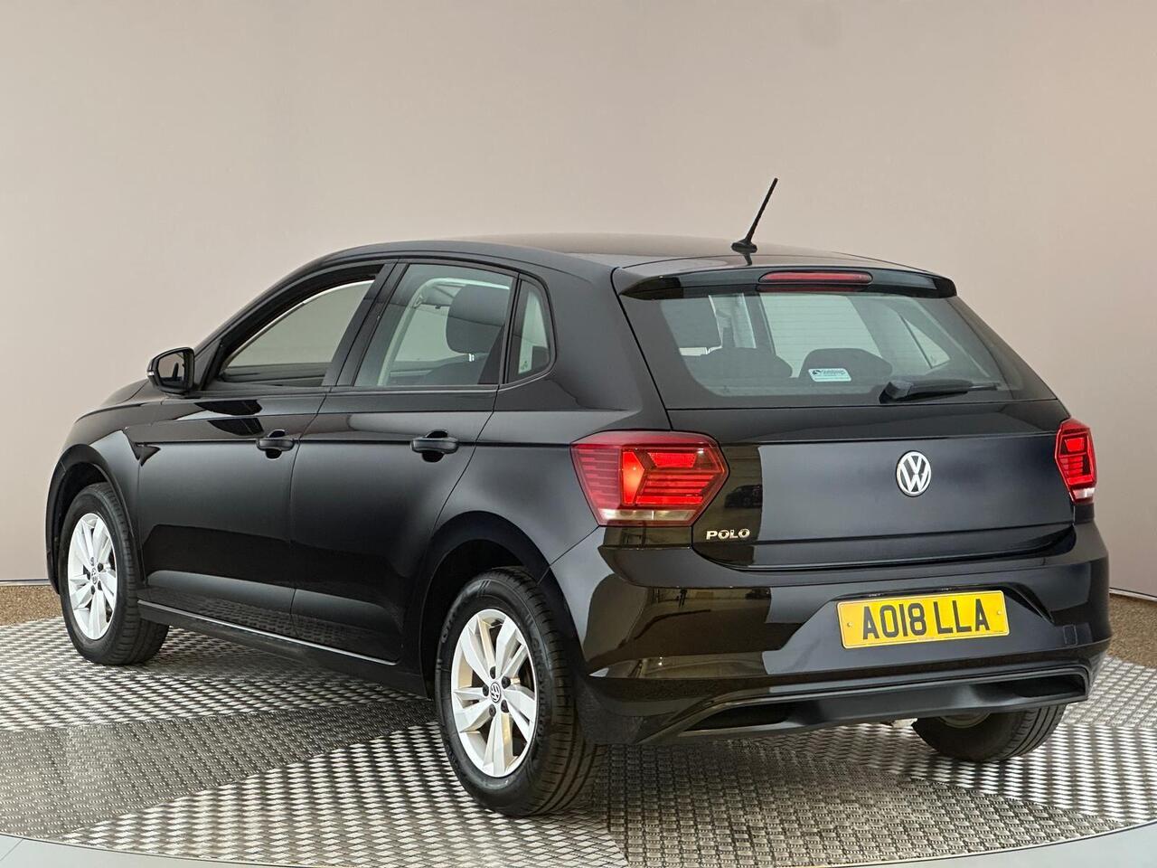 Volkswagen Polo AO18LLA