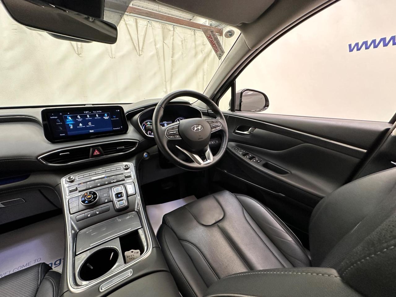 Hyundai Santa Fe DY72YEC