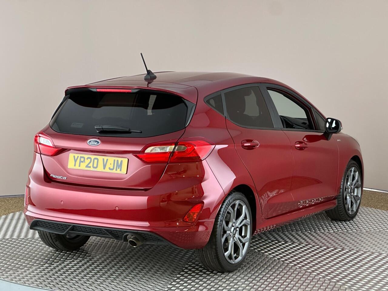 Ford Fiesta YP20VJM