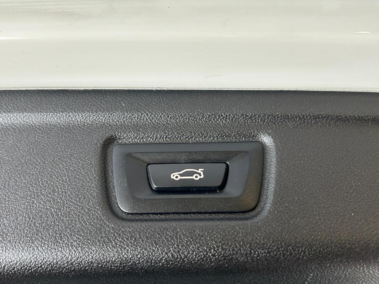 BMW 3 Series OU70OSJ