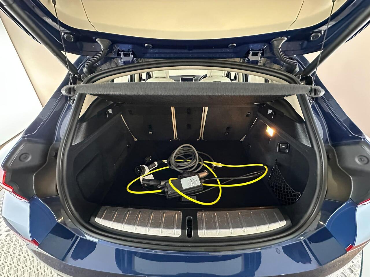BMW X2 HK22UNR