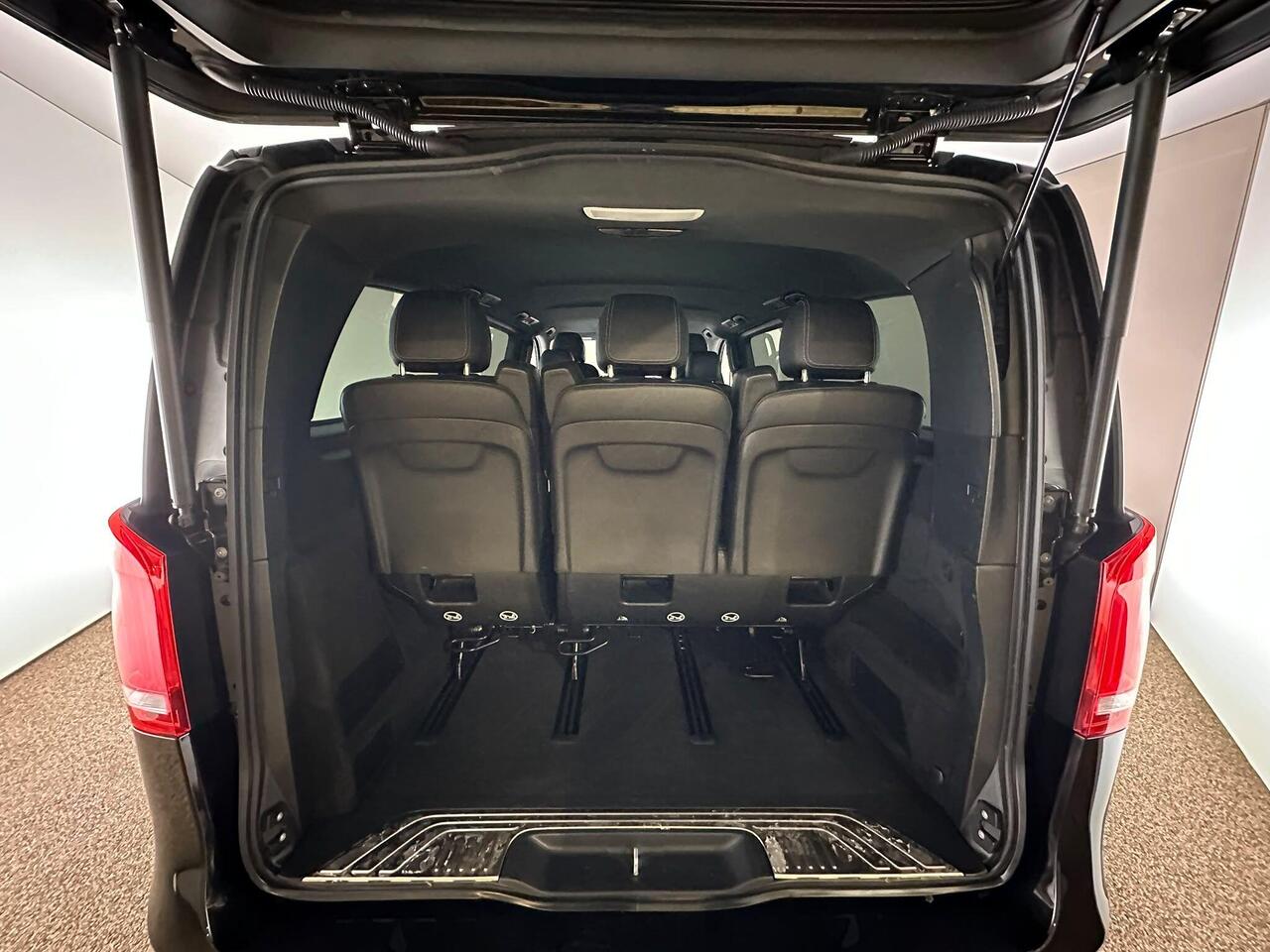 Mercedes-Benz V Class WA72UGG