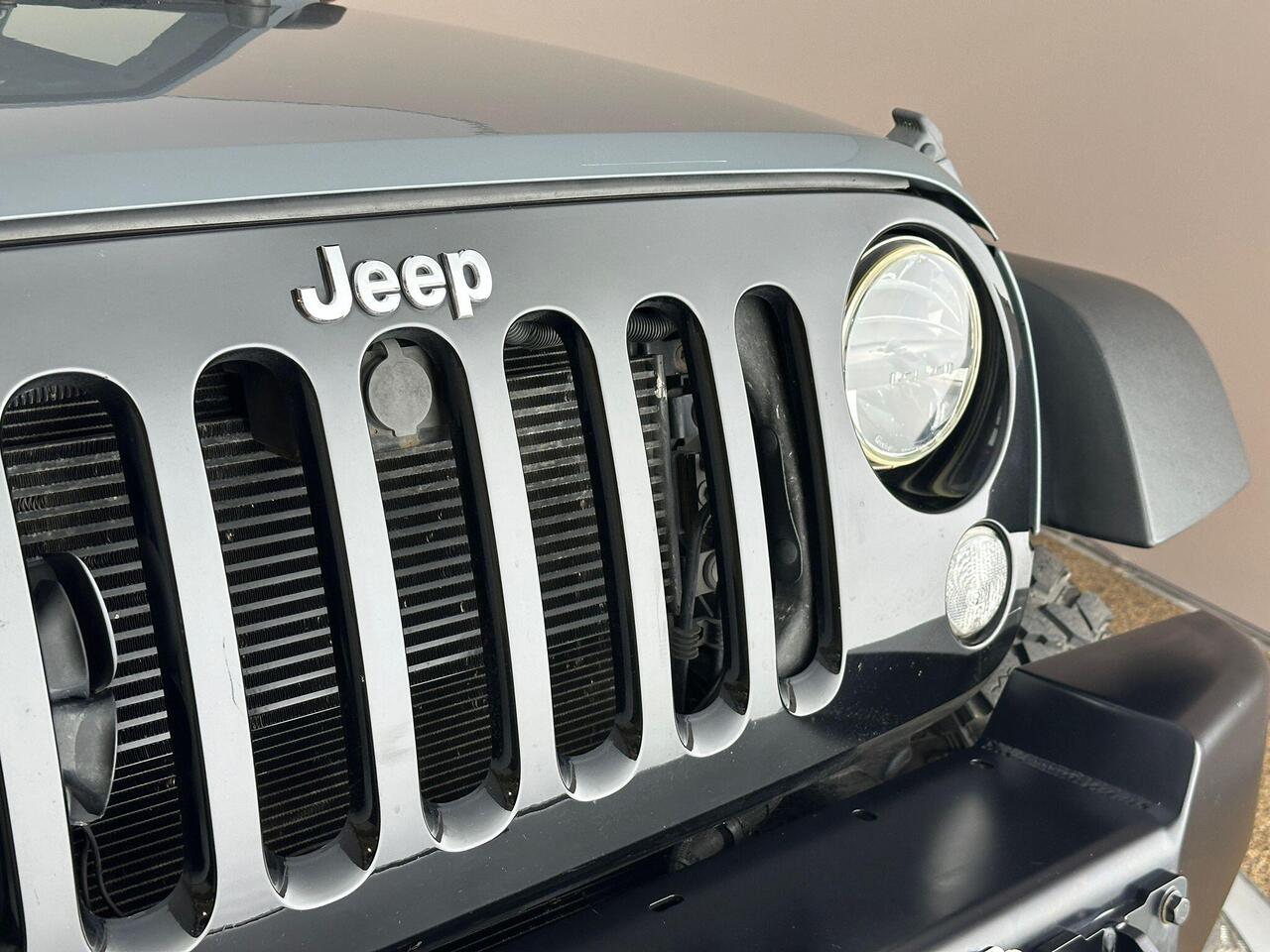 Jeep Wrangler OE64CPV