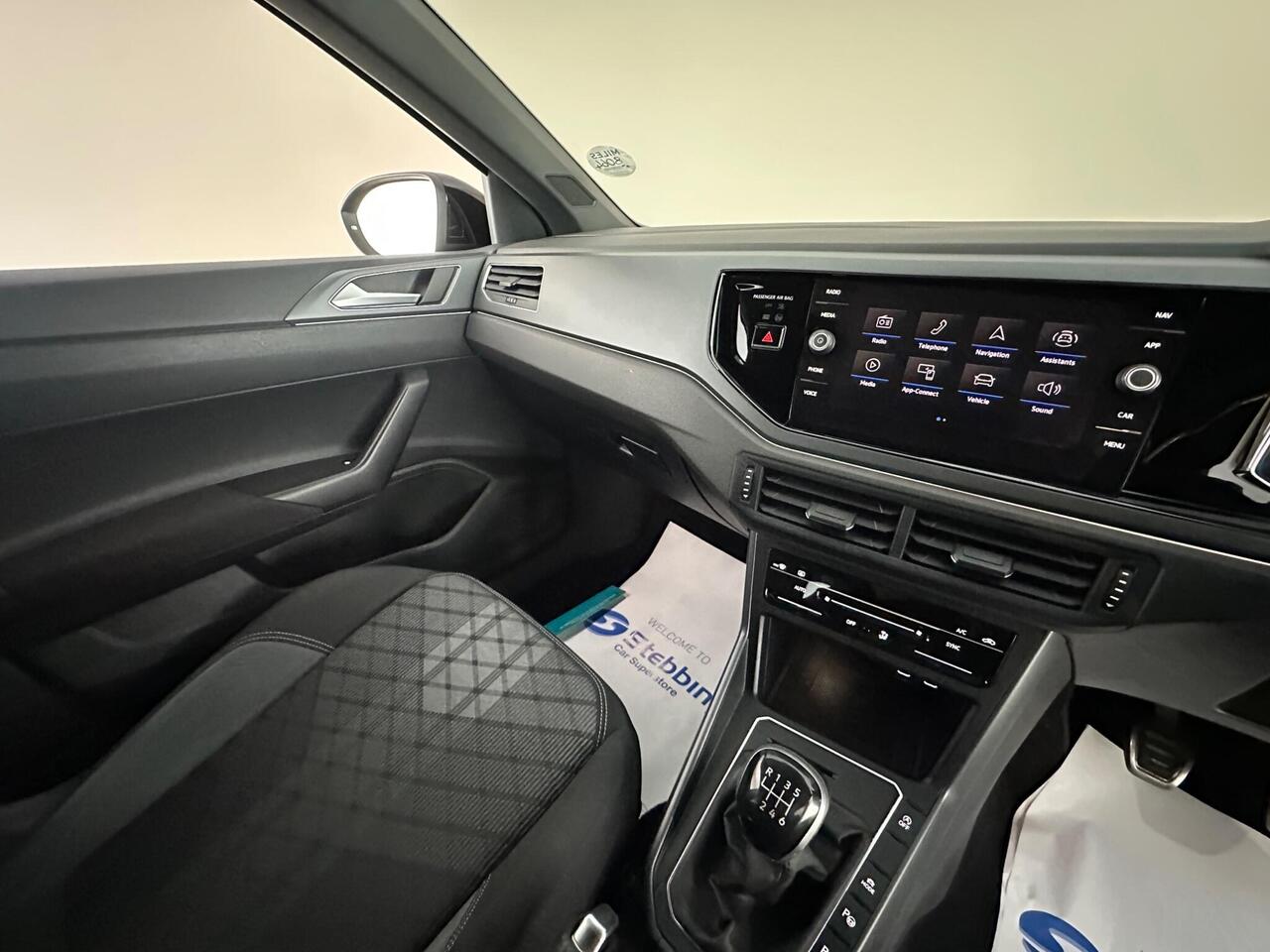 Volkswagen Taigo VN23YAF