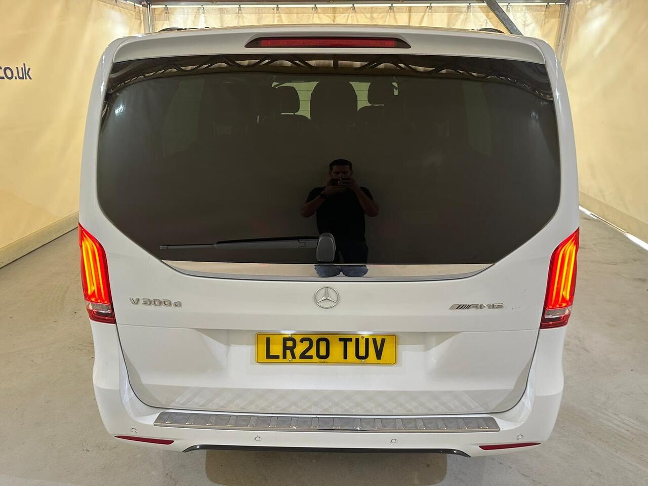 Mercedes-Benz V Class LR20TUV