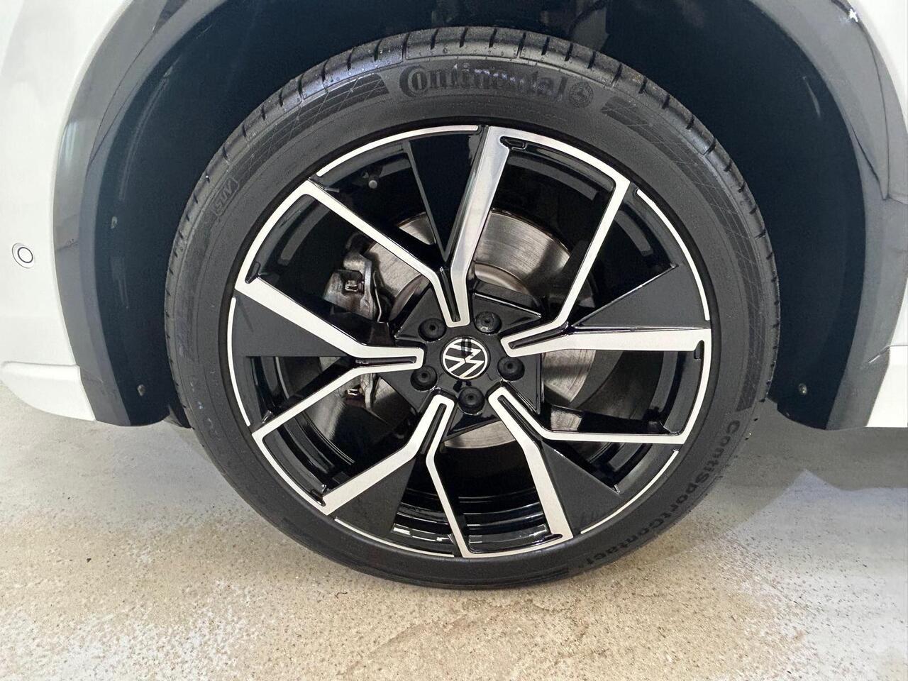 Volkswagen Tiguan VO74SPU