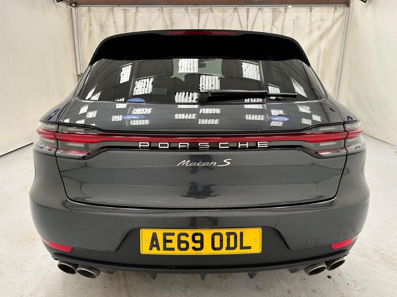 Porsche Macan AE69ODL