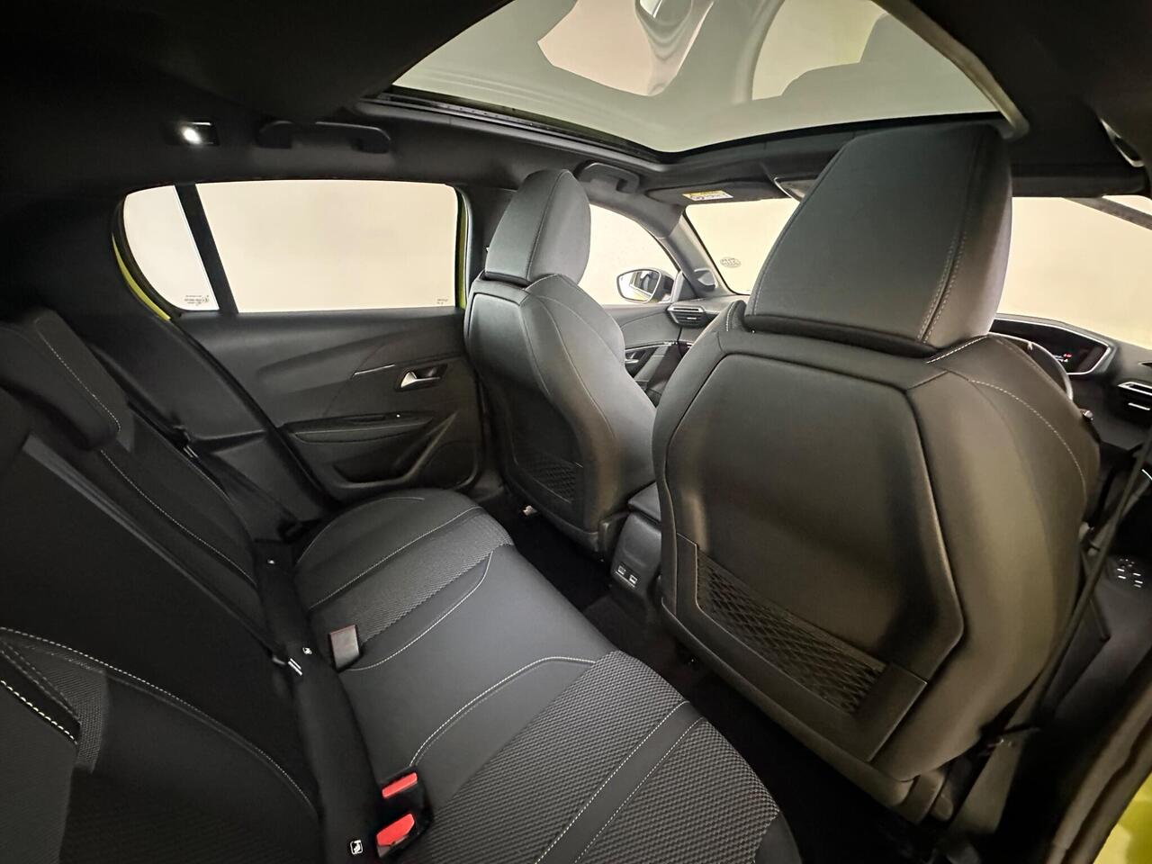 Peugeot 208 FL24CFM