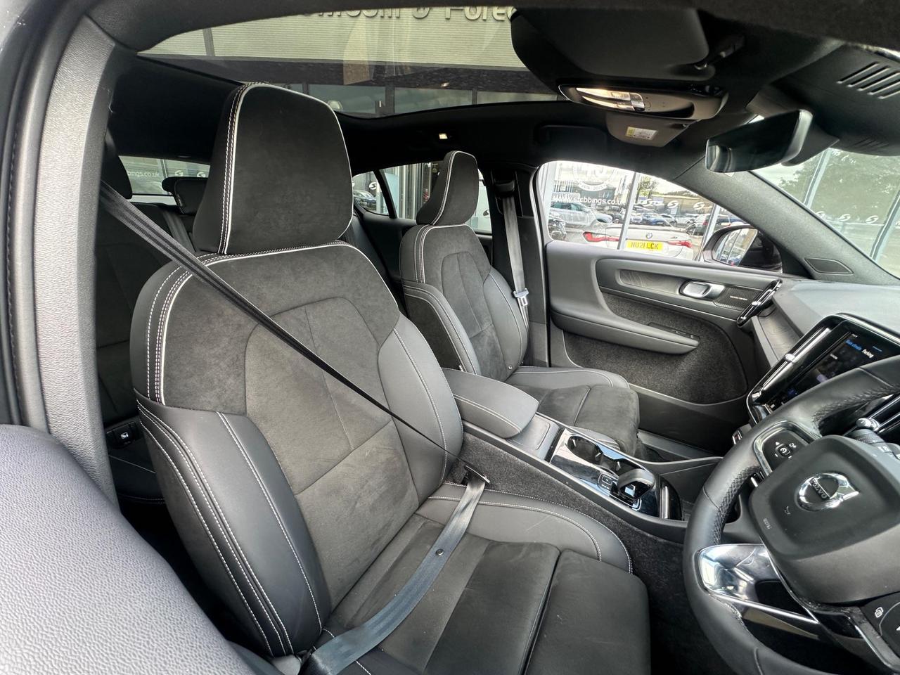 Volvo C40 WD23MKC