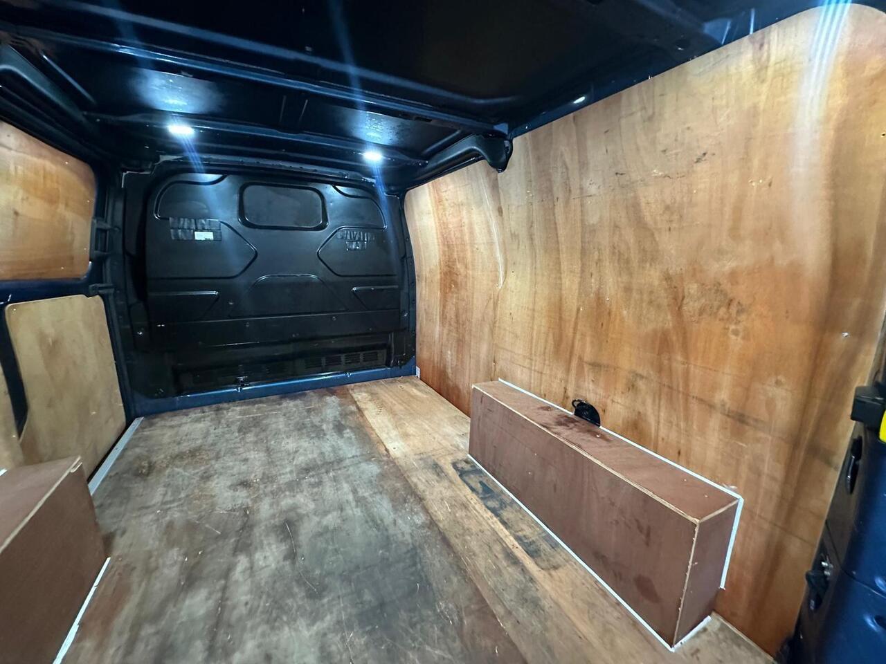 Ford Transit Custom OV69LGC