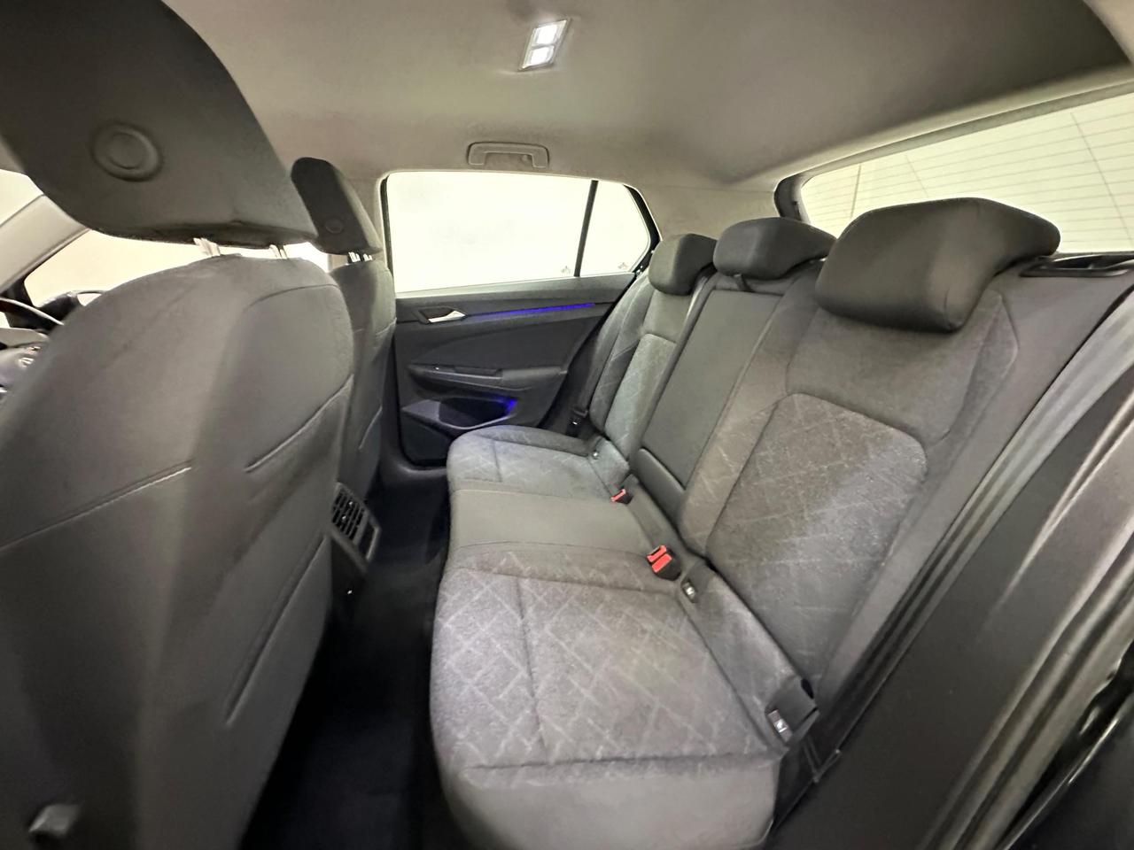 Volkswagen Golf EY70ZWP