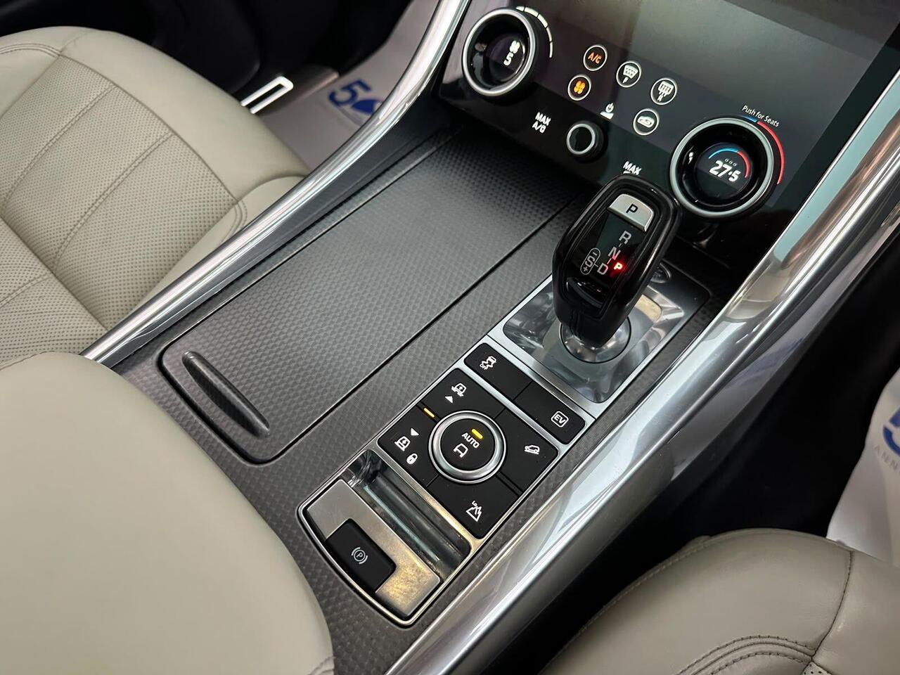 Land Rover Range Rover Sport AJ18GTY