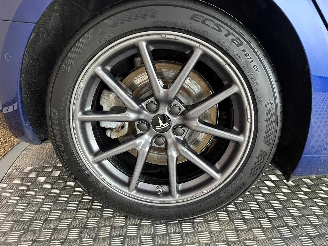 Tesla Model 3 GJ69FKO