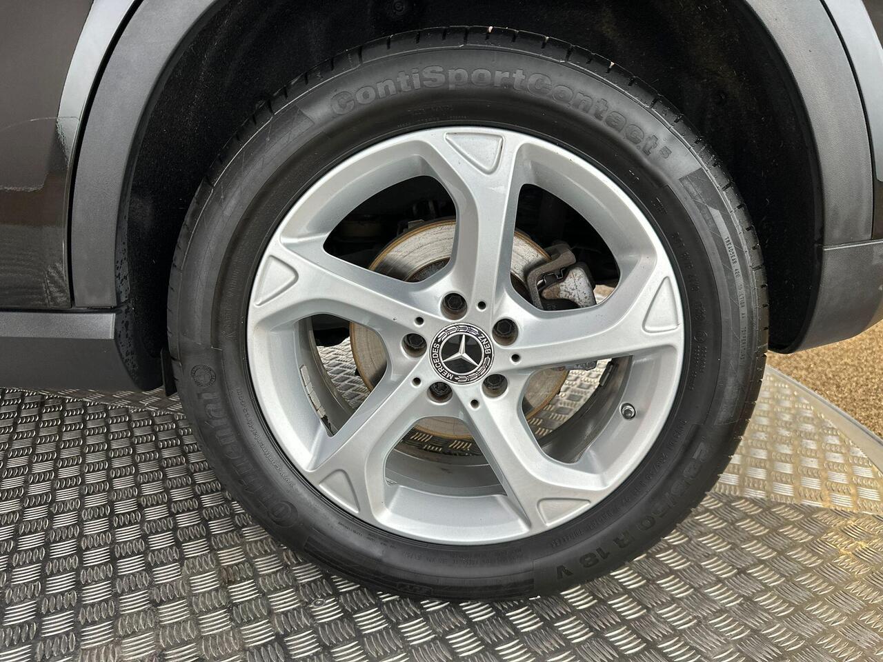 Mercedes-Benz GLA CP18TUA