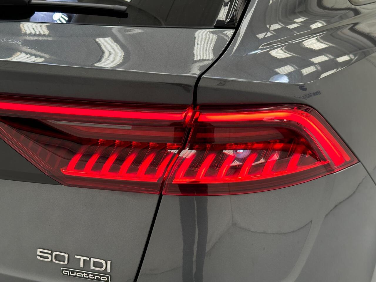 Audi Q8 DE71EBA
