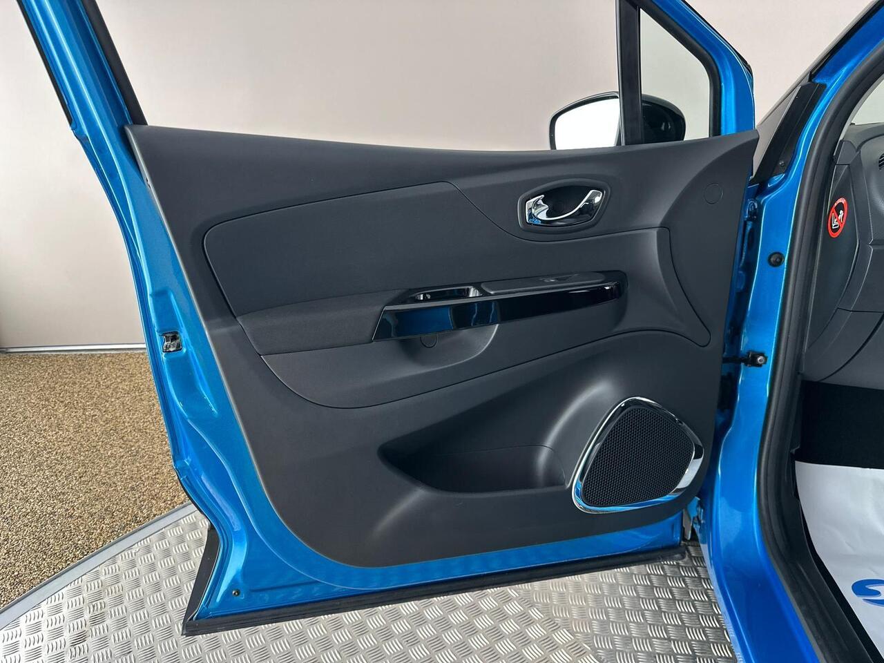 Renault Captur FX16XUG