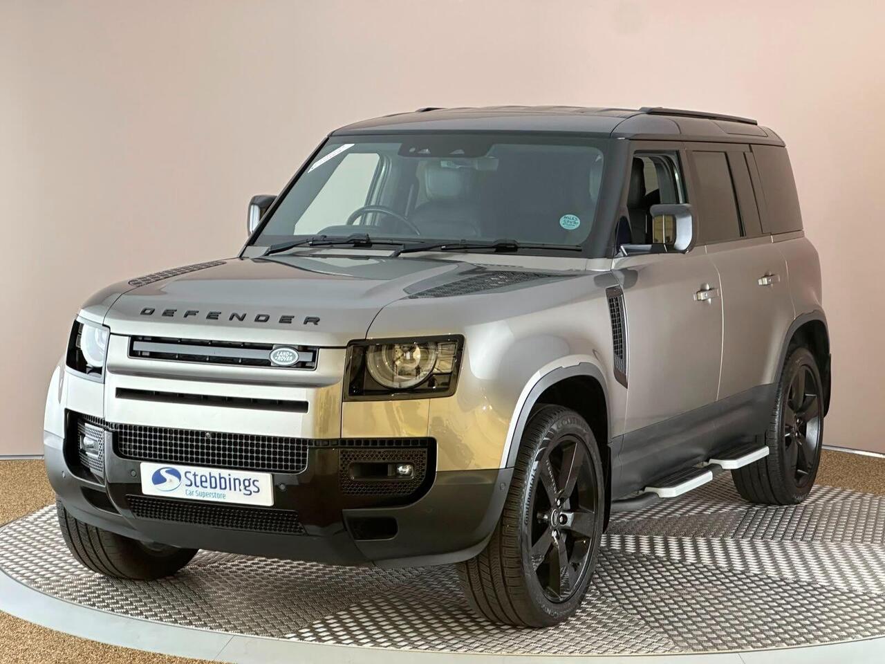 Land Rover Defender 110 FH71KKZ