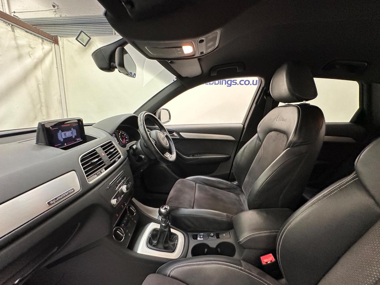 Audi Q3 RF16EHZ