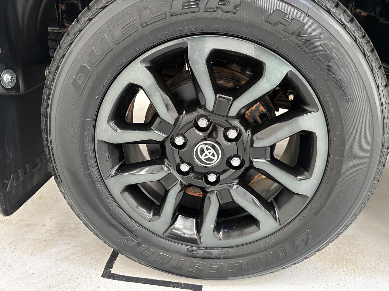 Toyota Hilux PY73AEV