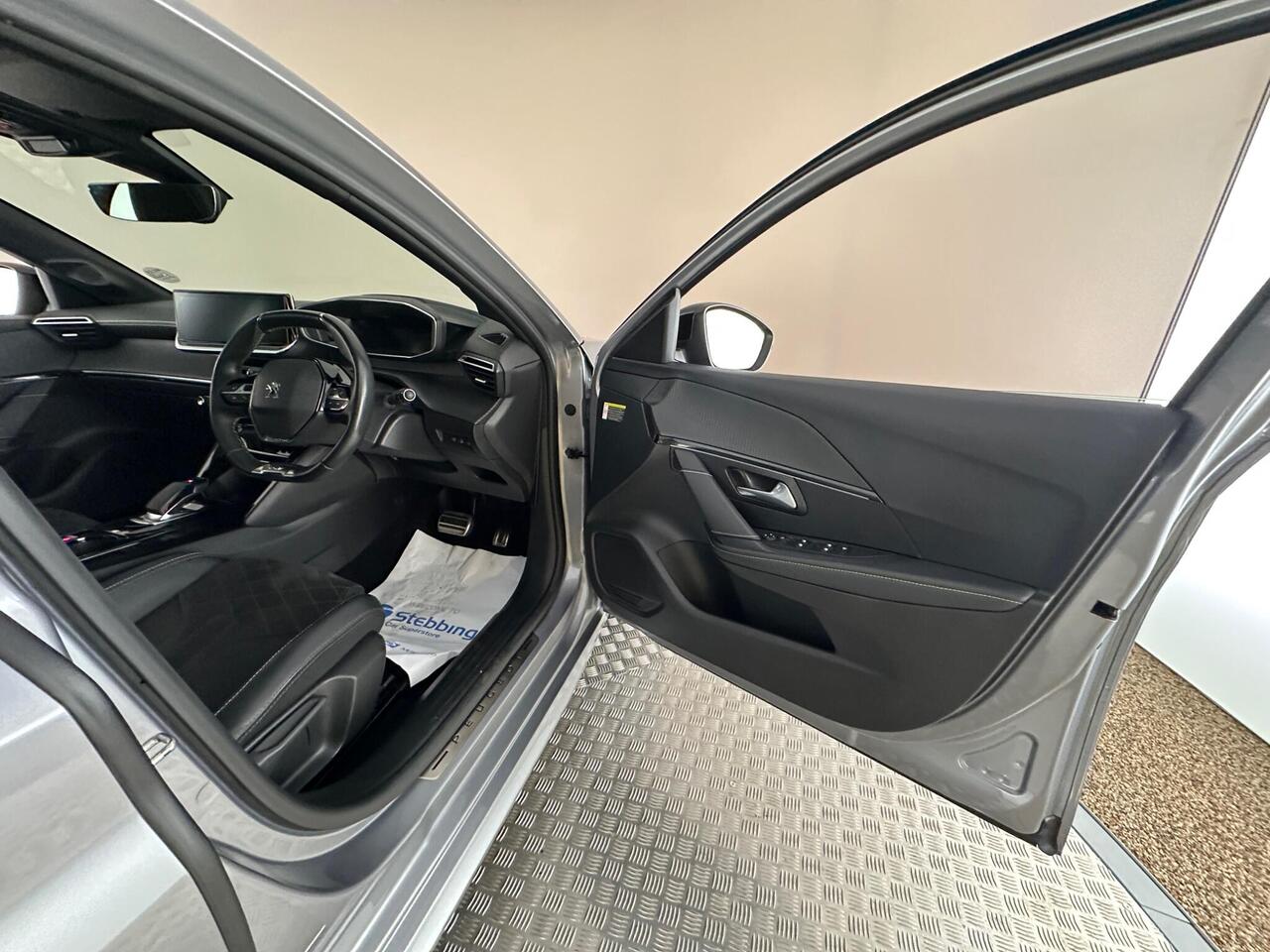 Peugeot E-208 EX71WCM