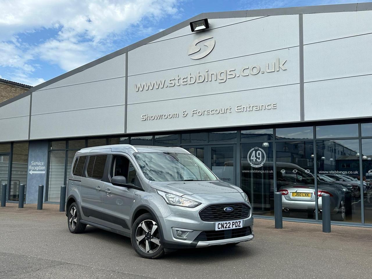 Ford Grand Tourneo Connect CN22PDZ