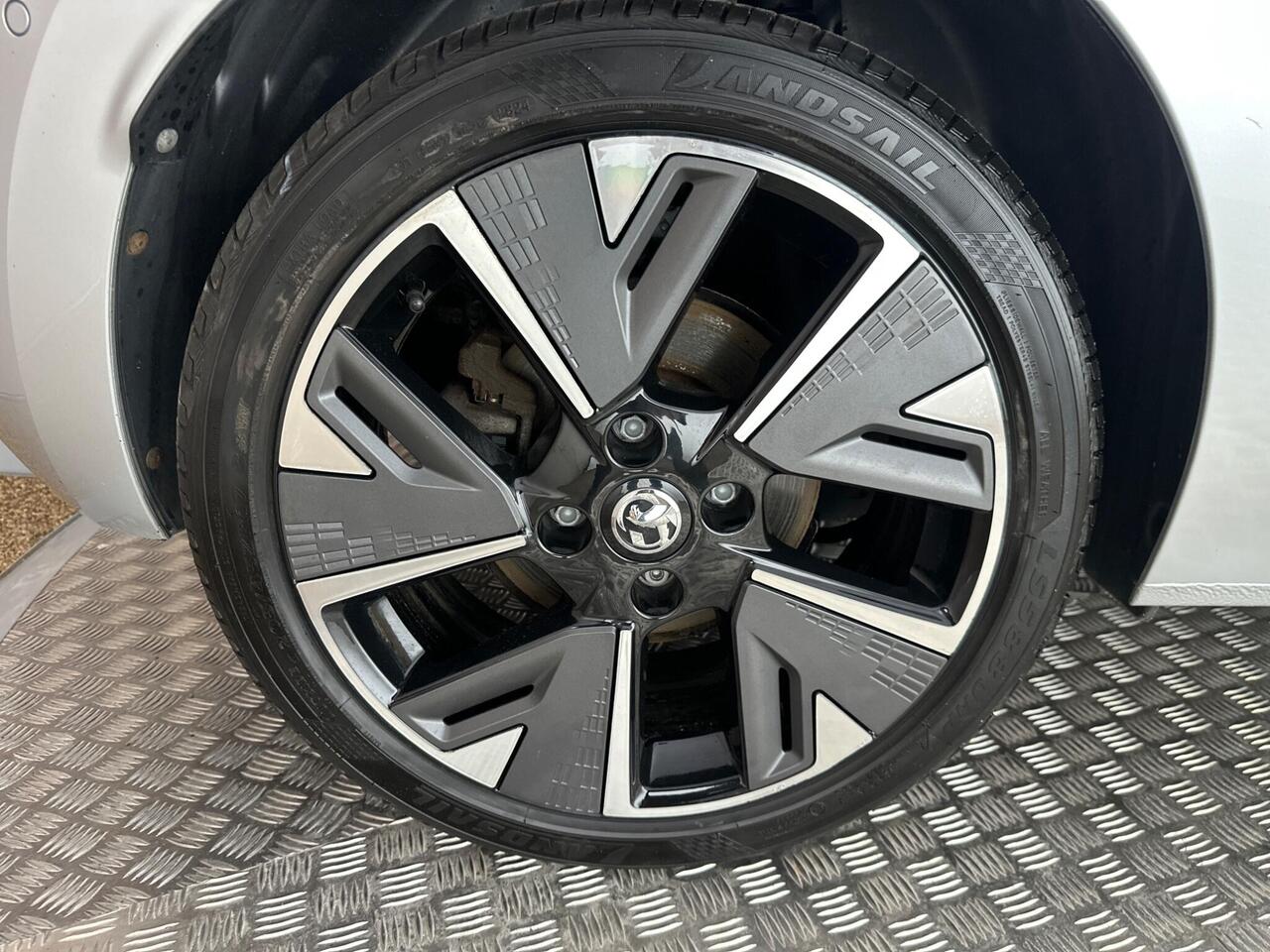 Vauxhall Corsa Electric AO72ODX