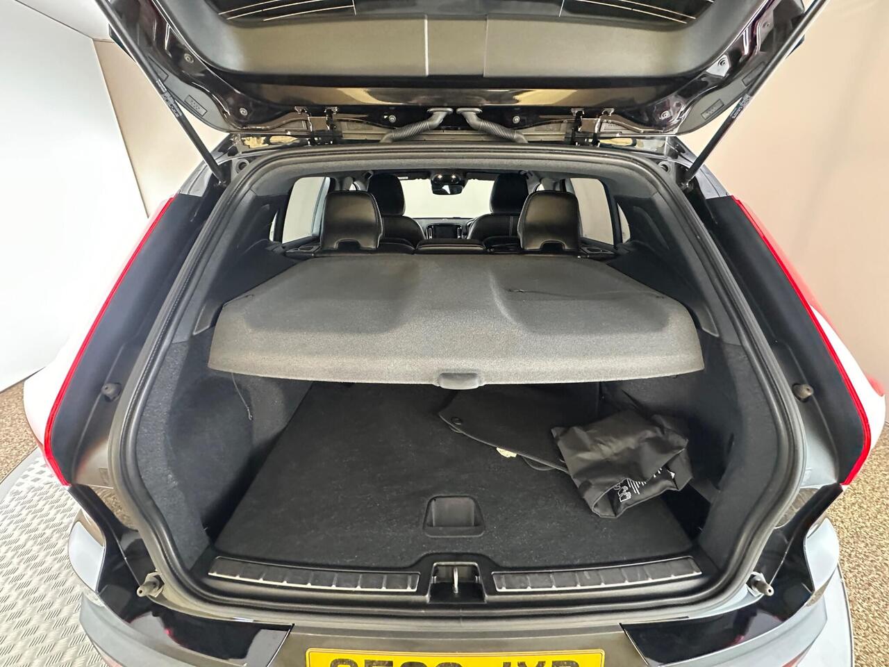 Volvo XC40 GF69JXR