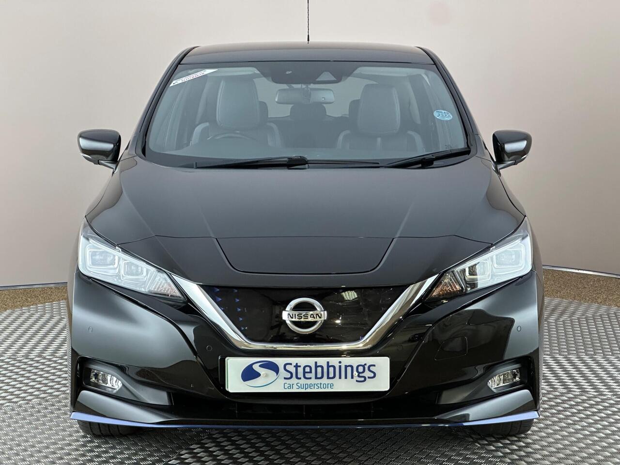 Nissan Leaf VN70YLU