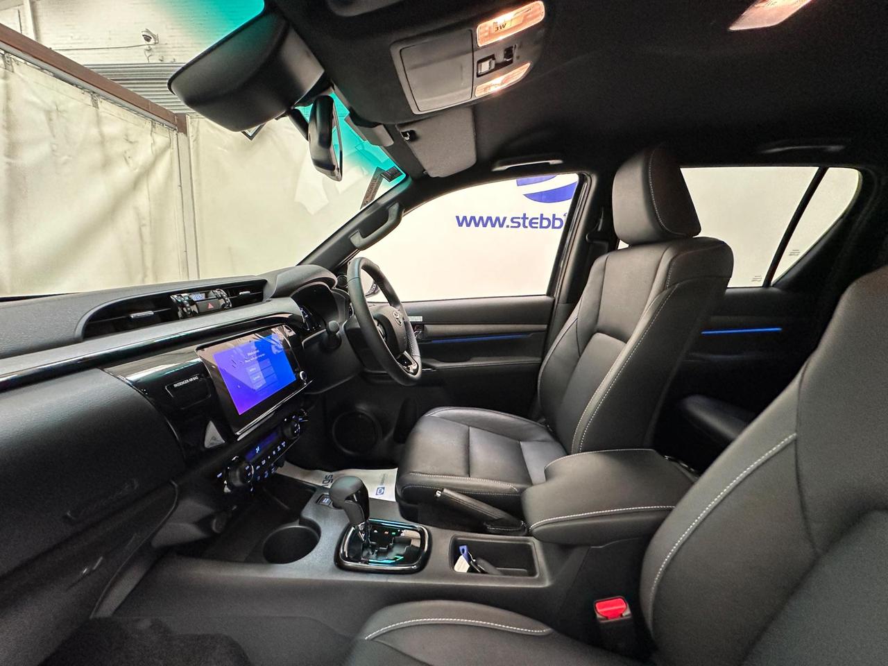Toyota Hilux H11LUX