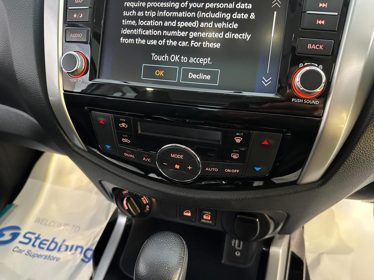 Nissan Navara SH21EBU