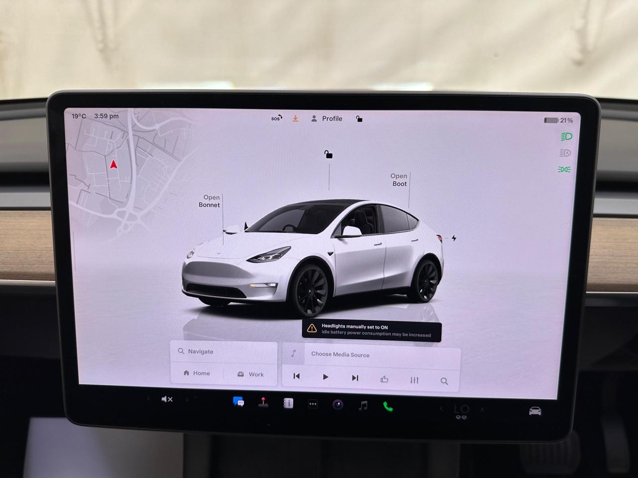 Tesla Model Y MW22ZYE